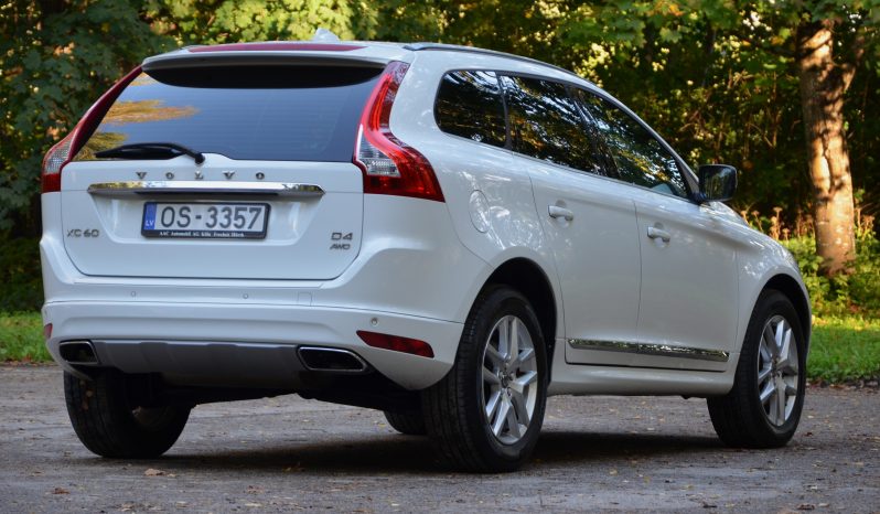 Tikko ievests. 2017 gada Modelis. Volvo XC 60 Summum 2.4 D4 (140kw-190z/s) Dīzelis Awd (4×4) Pilnpiedziņa ar automātisko ātrumkārbu. full